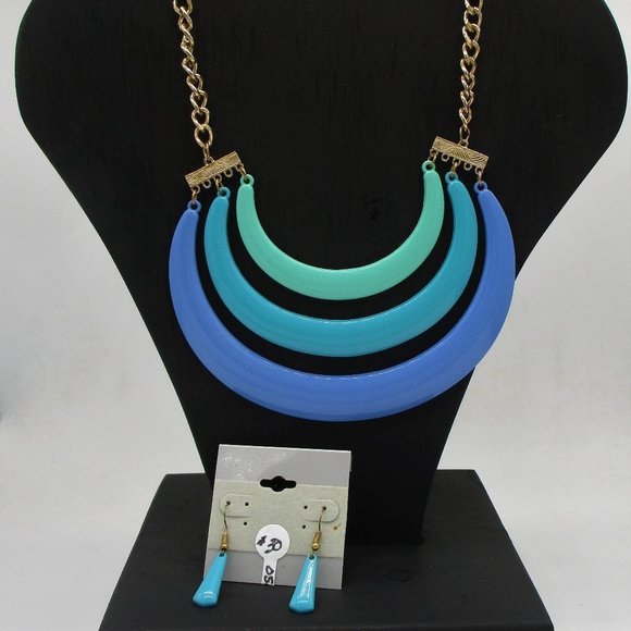 𝅺necklace & Earrings Set - Picture 1 of 5